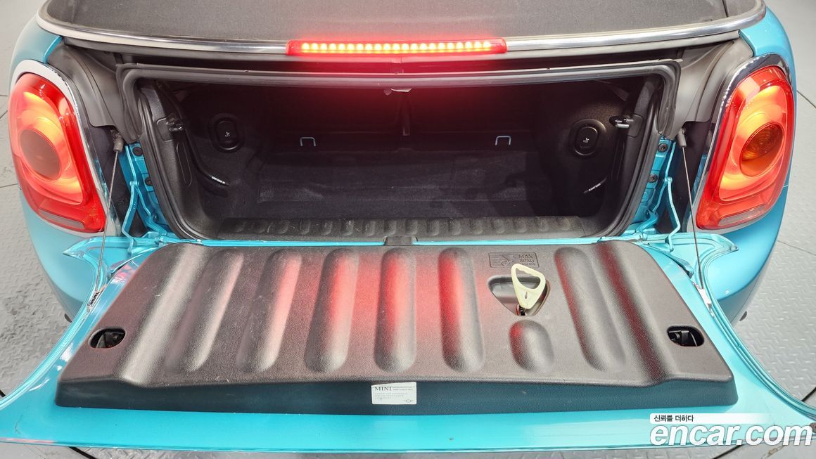 Mini Cooper Convertible 2018