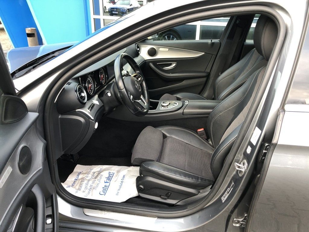 Mercedes-Benz E 300 2019