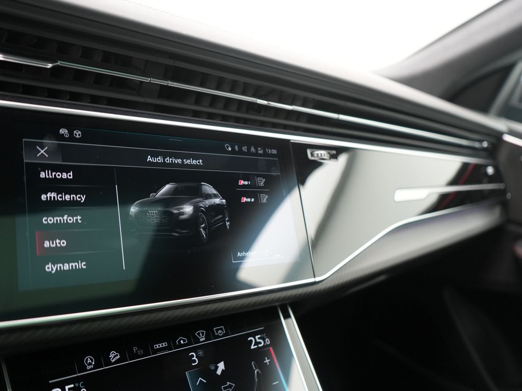 Audi RSQ8 2023