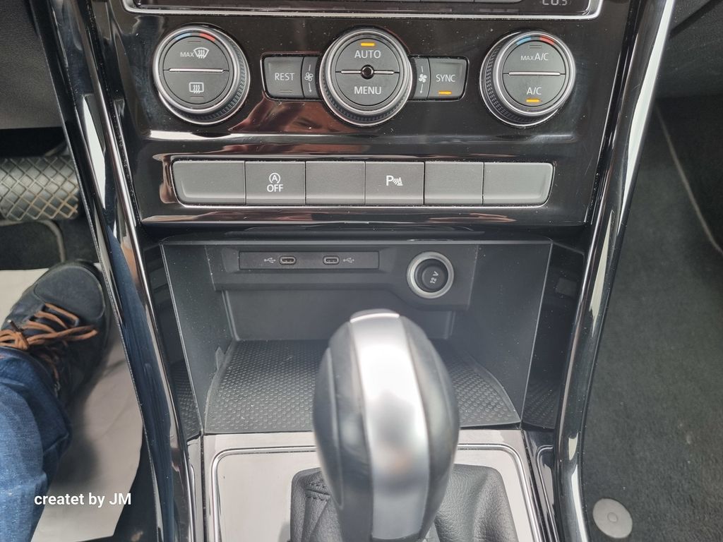 Volkswagen Touran 2021