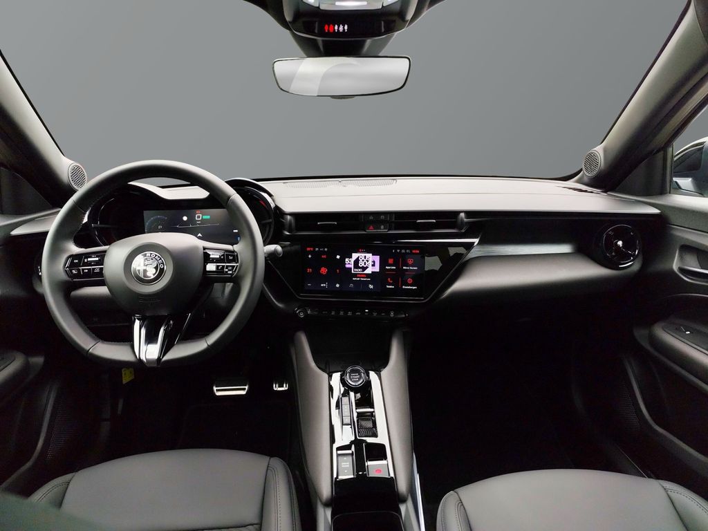 Alfa Romeo Junior 2024