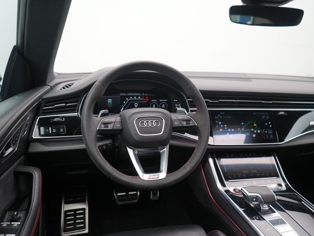 Audi RSQ8 2023