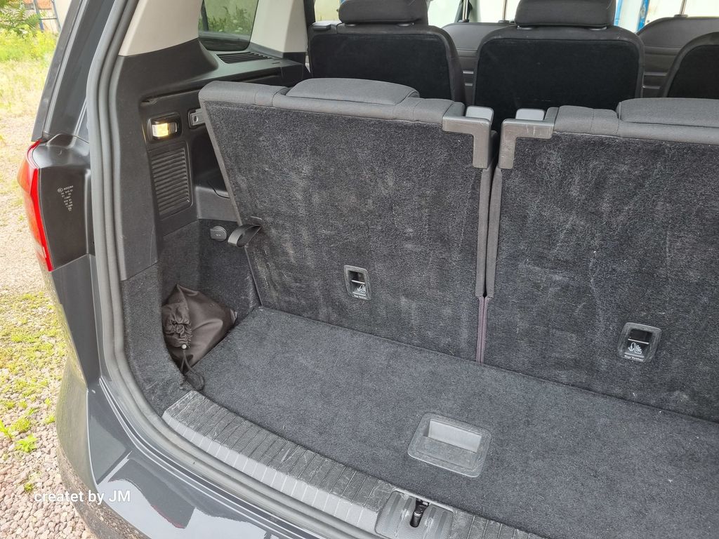 Volkswagen Touran 2021