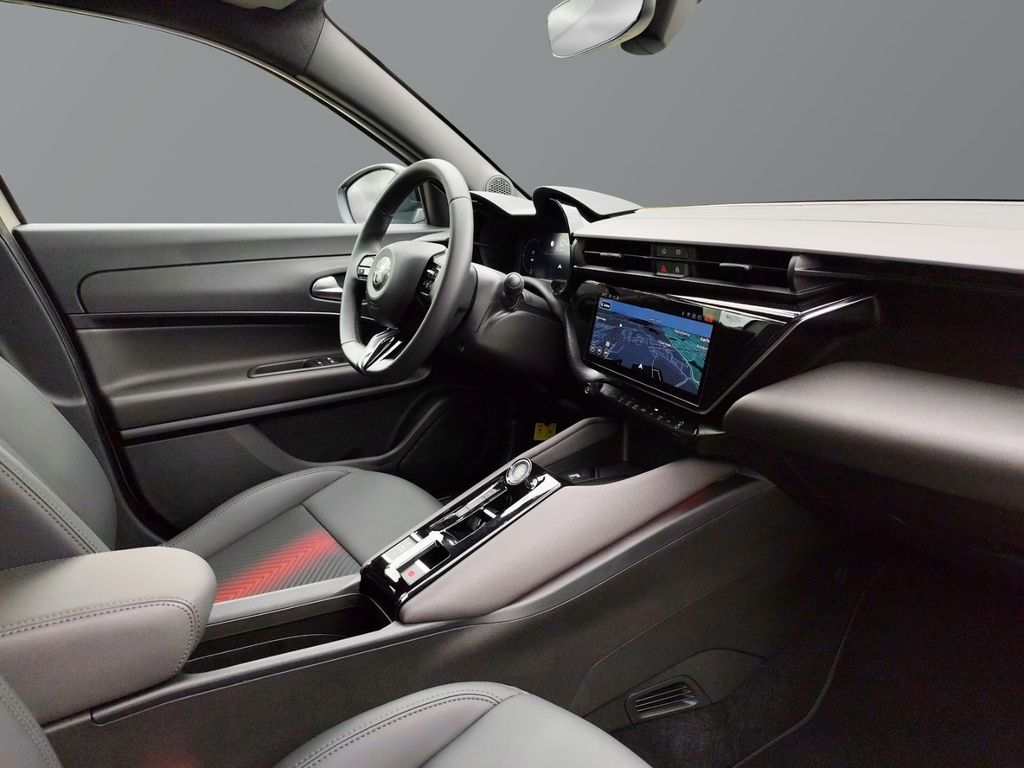 Alfa Romeo Junior 2024