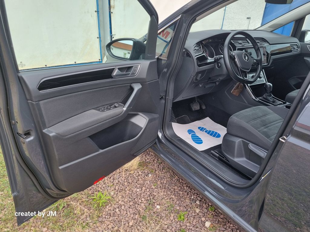 Volkswagen Touran 2021