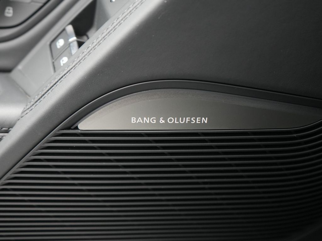 Audi R8 2024