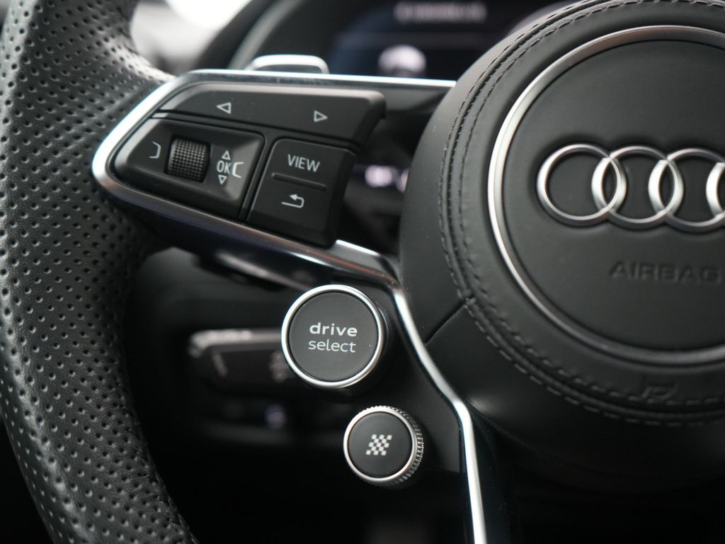 Audi R8 2024