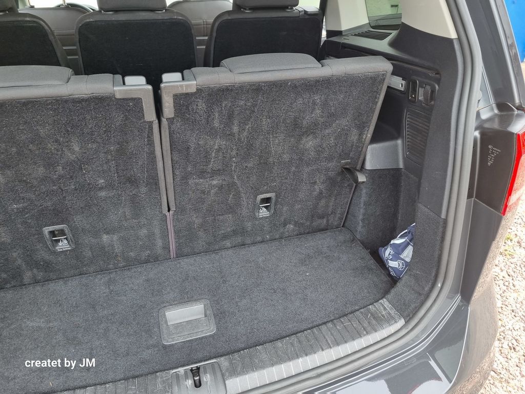 Volkswagen Touran 2021