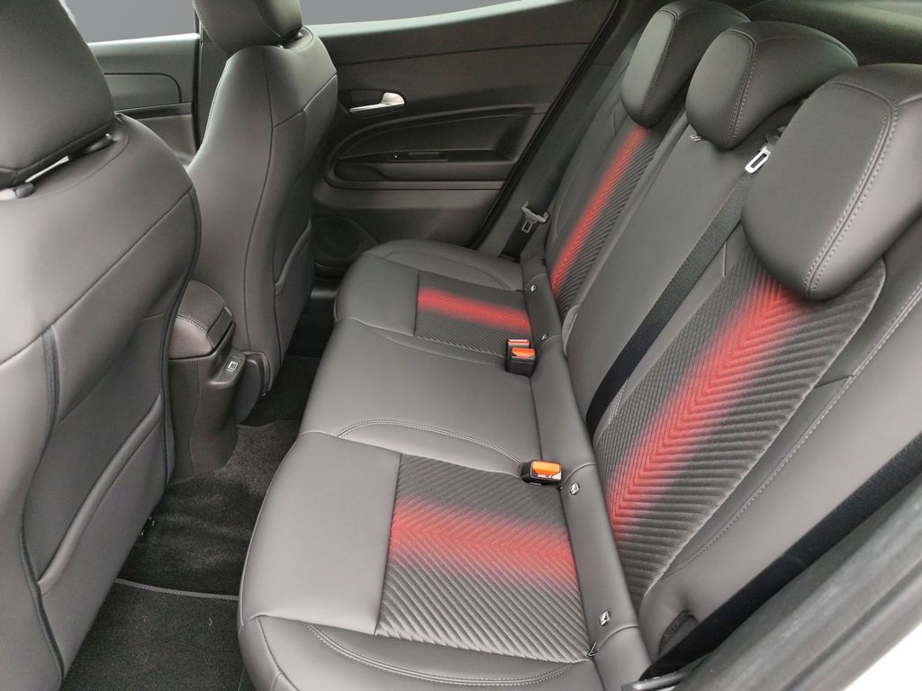 Alfa Romeo Junior 2024