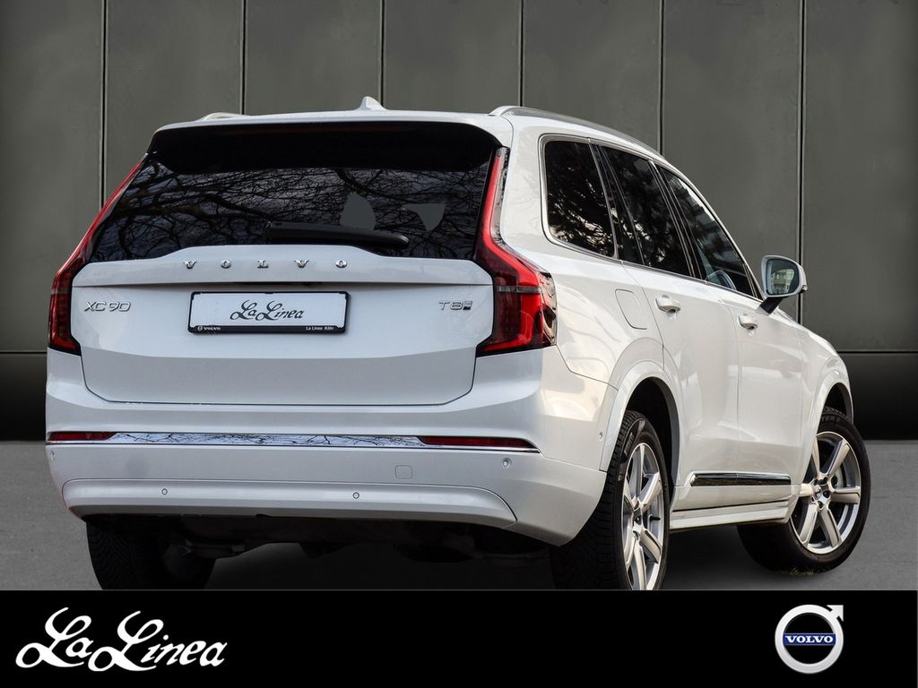 Volvo XC90 2025