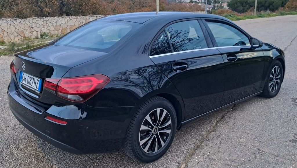 Mercedes-Benz A 180 2021