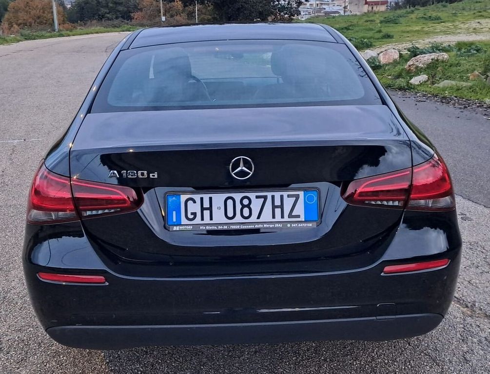 Mercedes-Benz A 180 2021