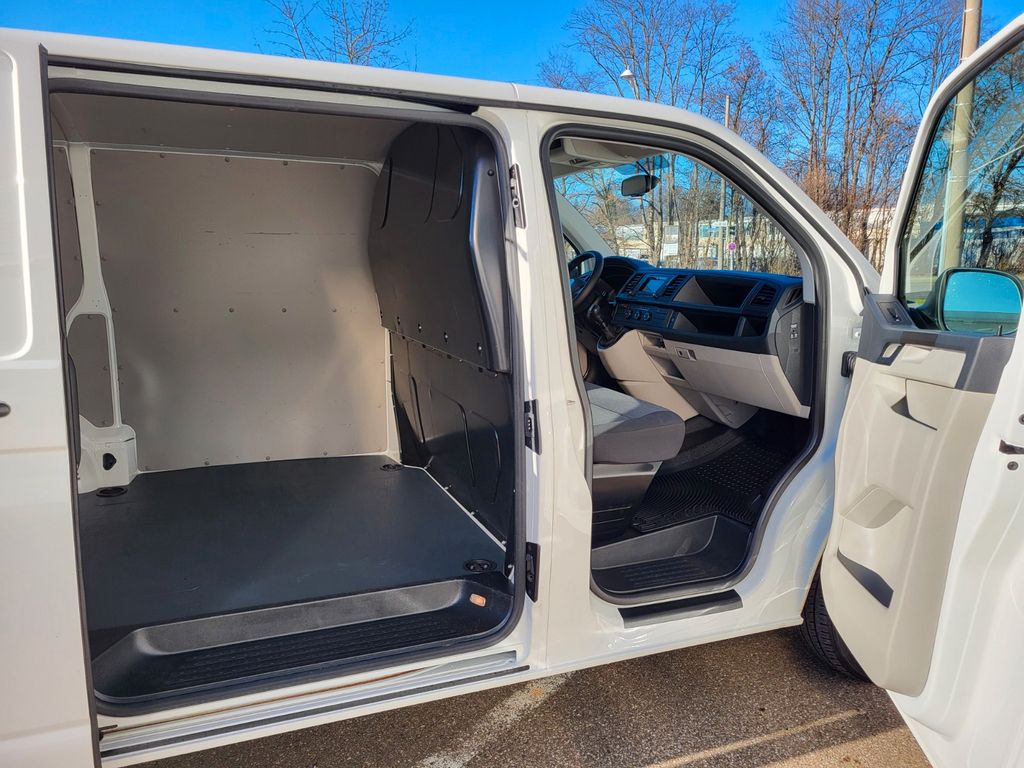 Volkswagen T6 Transporter 2020