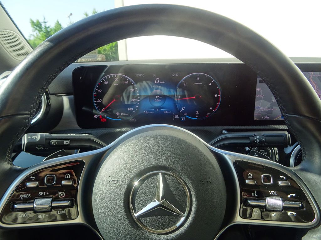 Mercedes-Benz A 200 2021