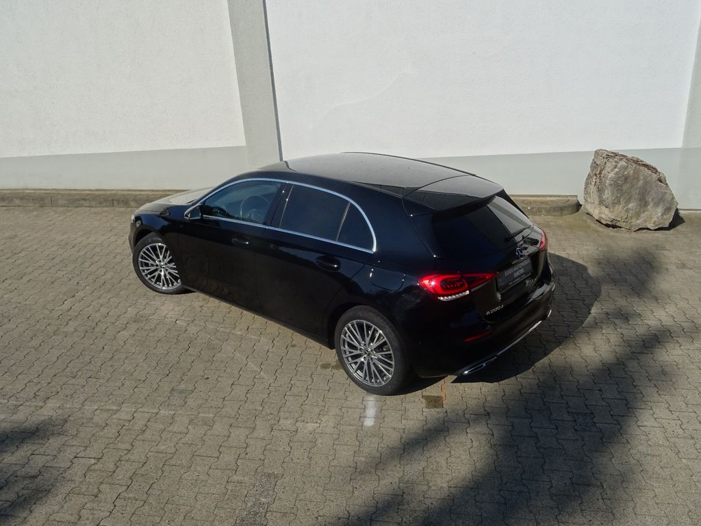 Mercedes-Benz A 200 2021