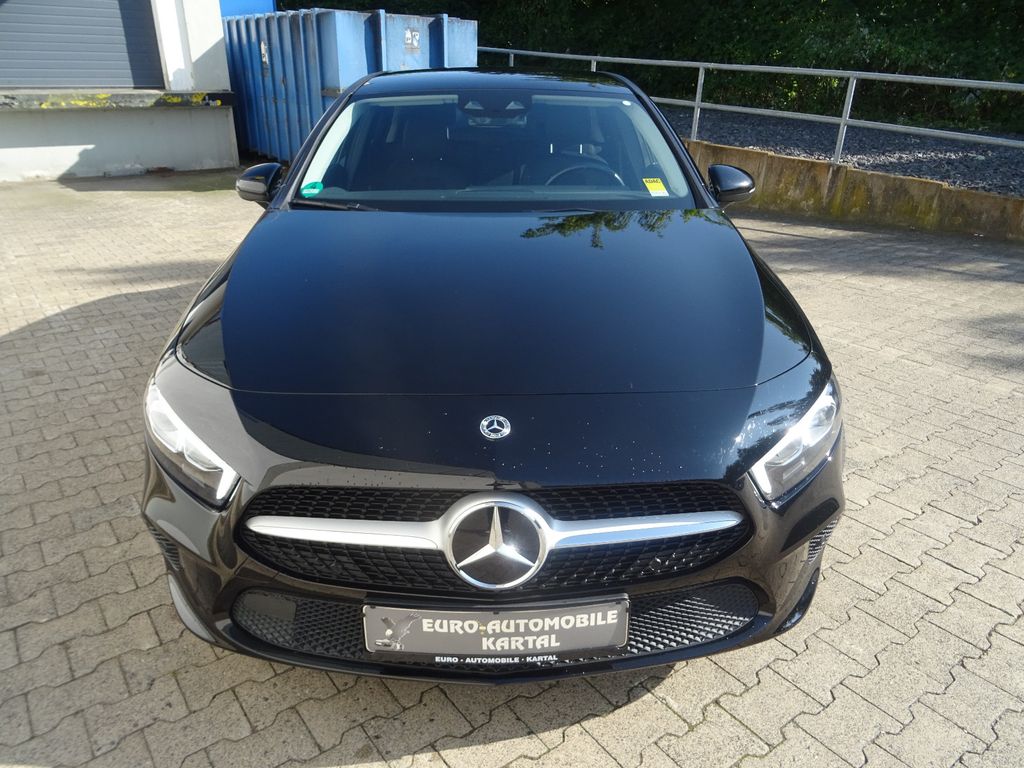 Mercedes-Benz A 200 2021