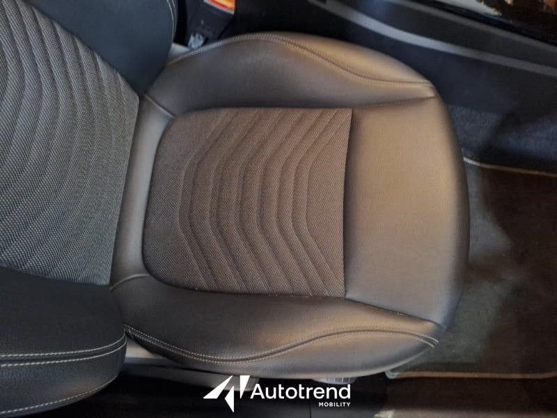 Mercedes-Benz A 180 2021