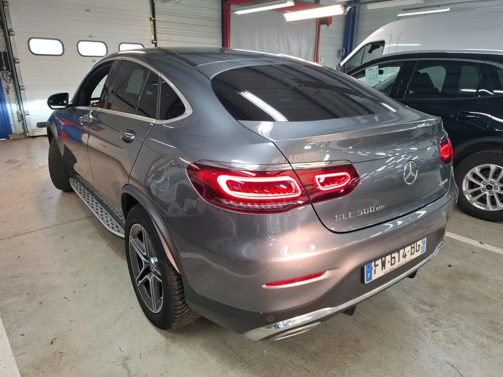 Mercedes-Benz GLC 300 2020