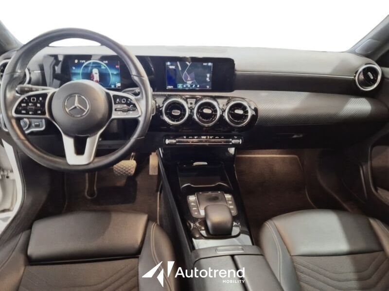 Mercedes-Benz A 180 2021