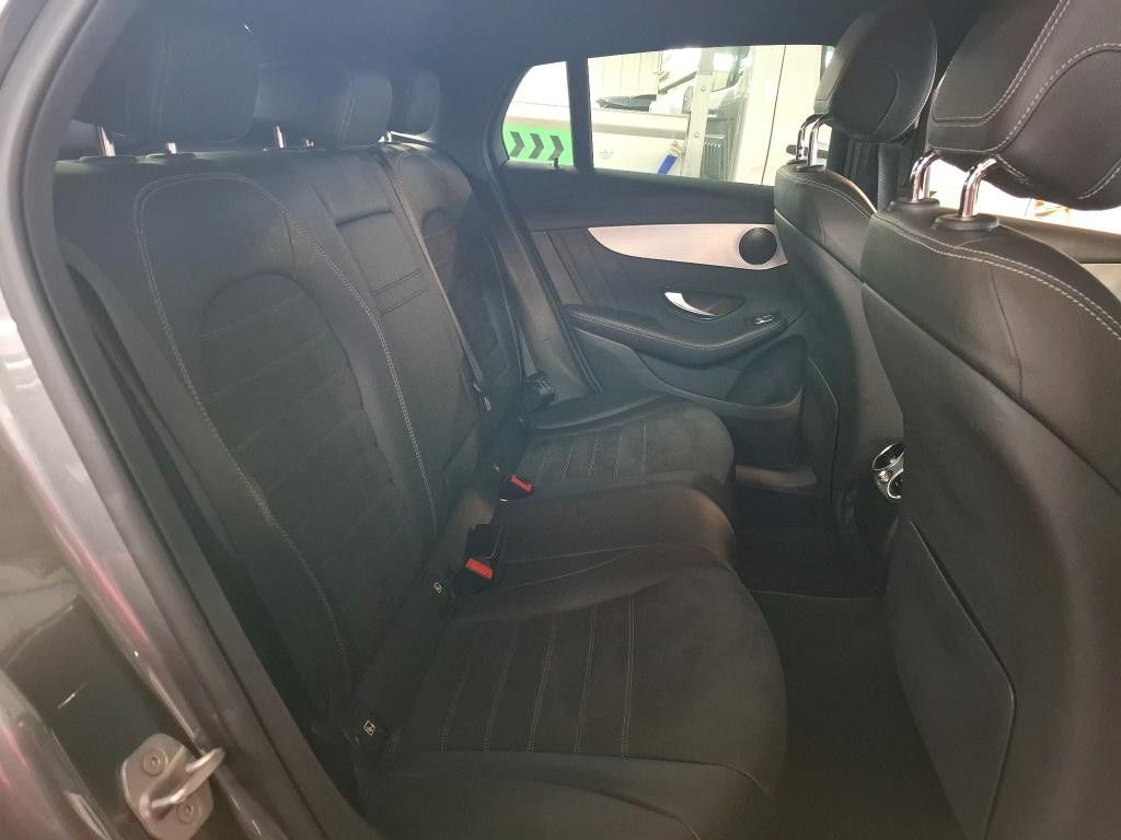Mercedes-Benz GLC 300 2020