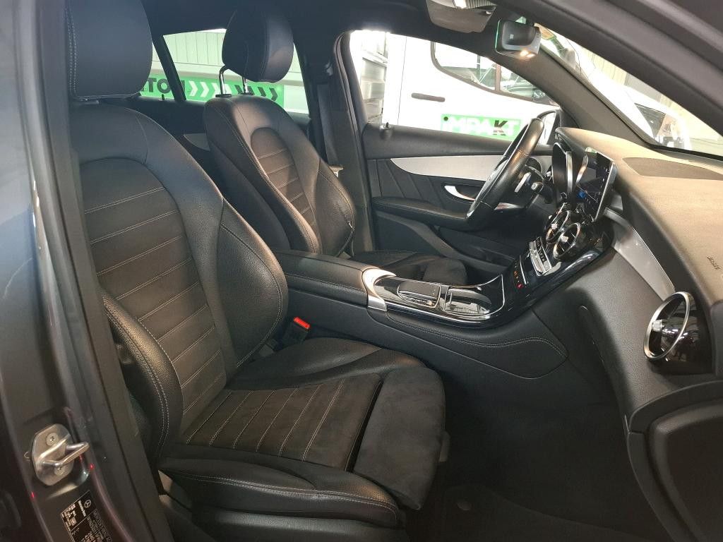 Mercedes-Benz GLC 300 2020