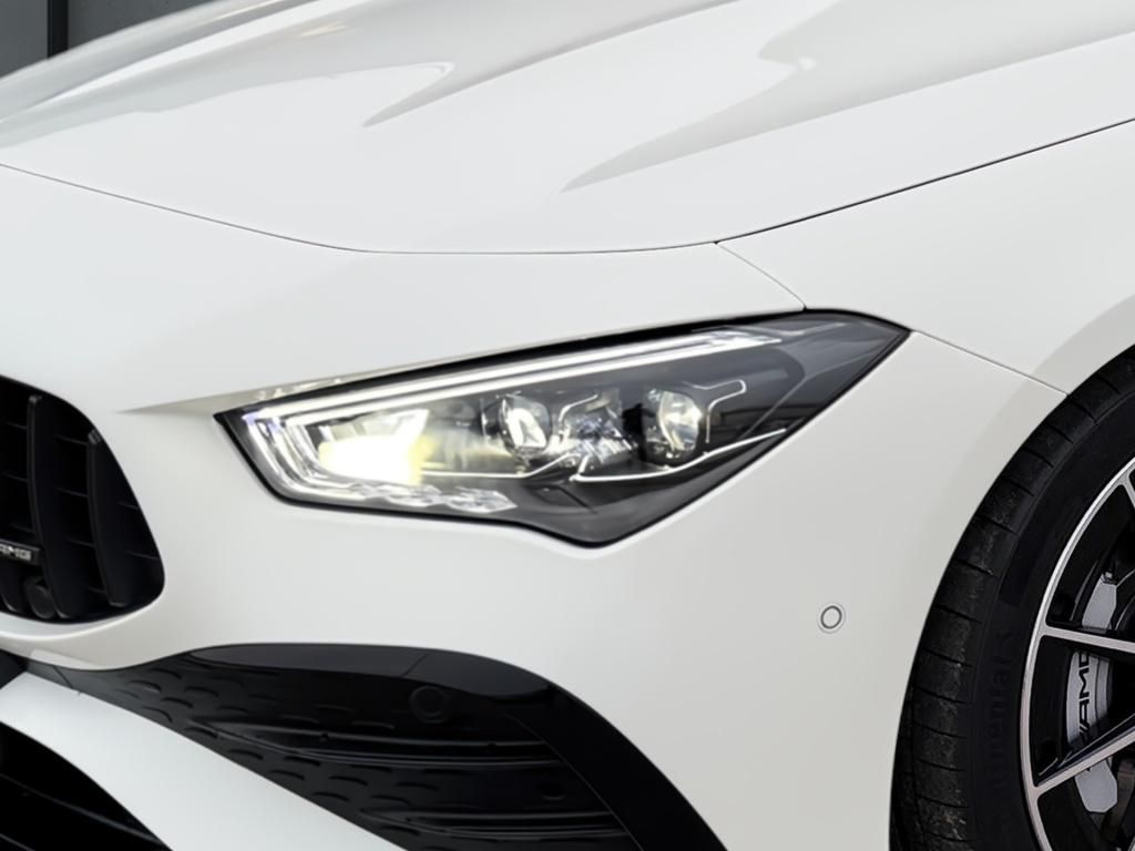 Mercedes-Benz CLA 35 AMG 2025