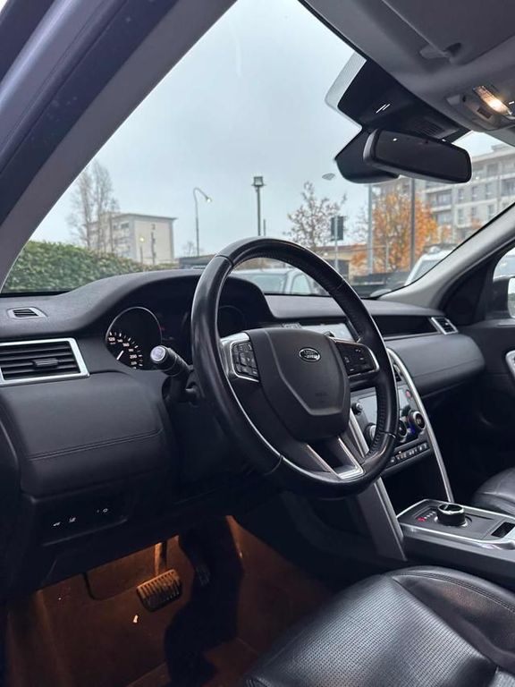 Land Rover Discovery Sport 2017