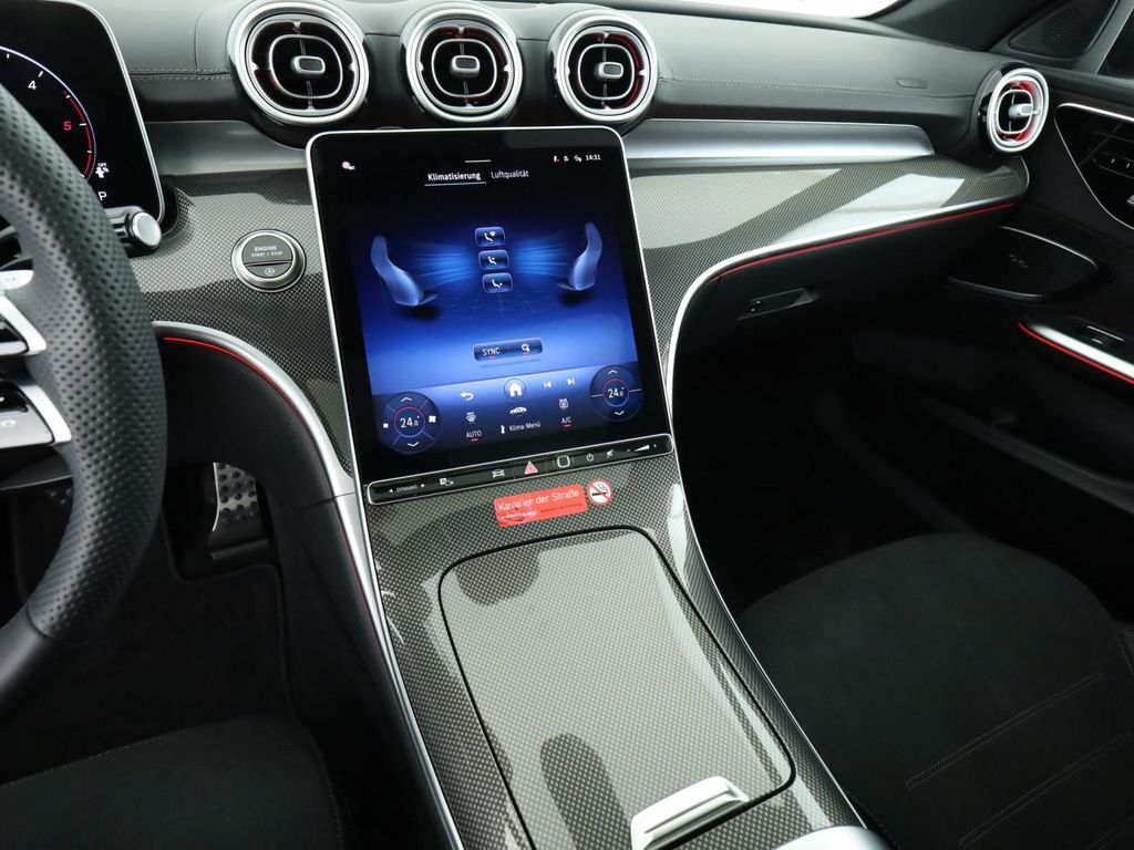 Mercedes-Benz C 220 2025