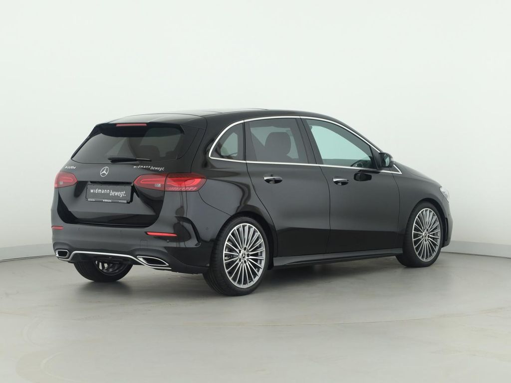 Mercedes-Benz B 220 2025