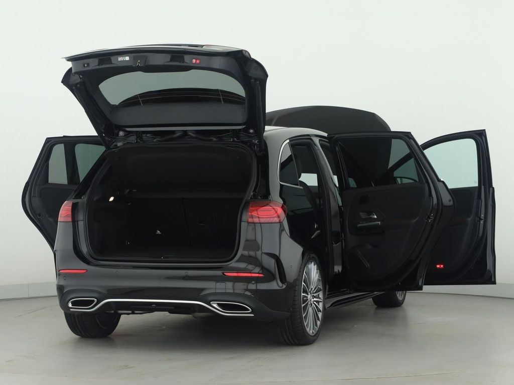 Mercedes-Benz B 220 2025