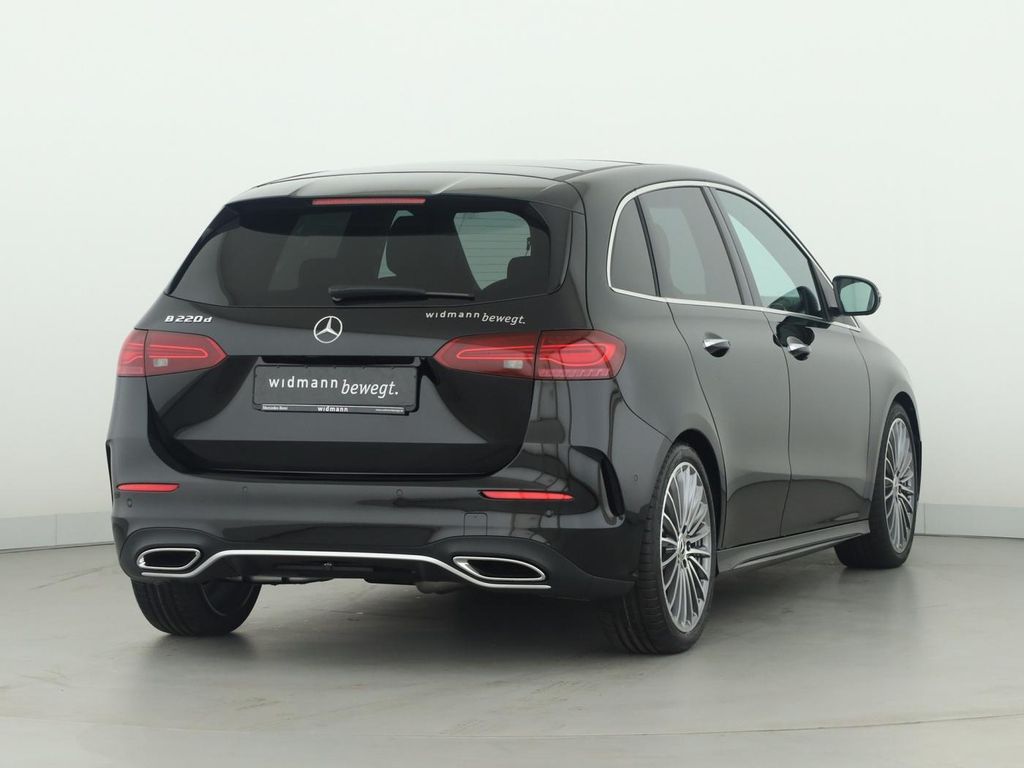 Mercedes-Benz B 220 2025