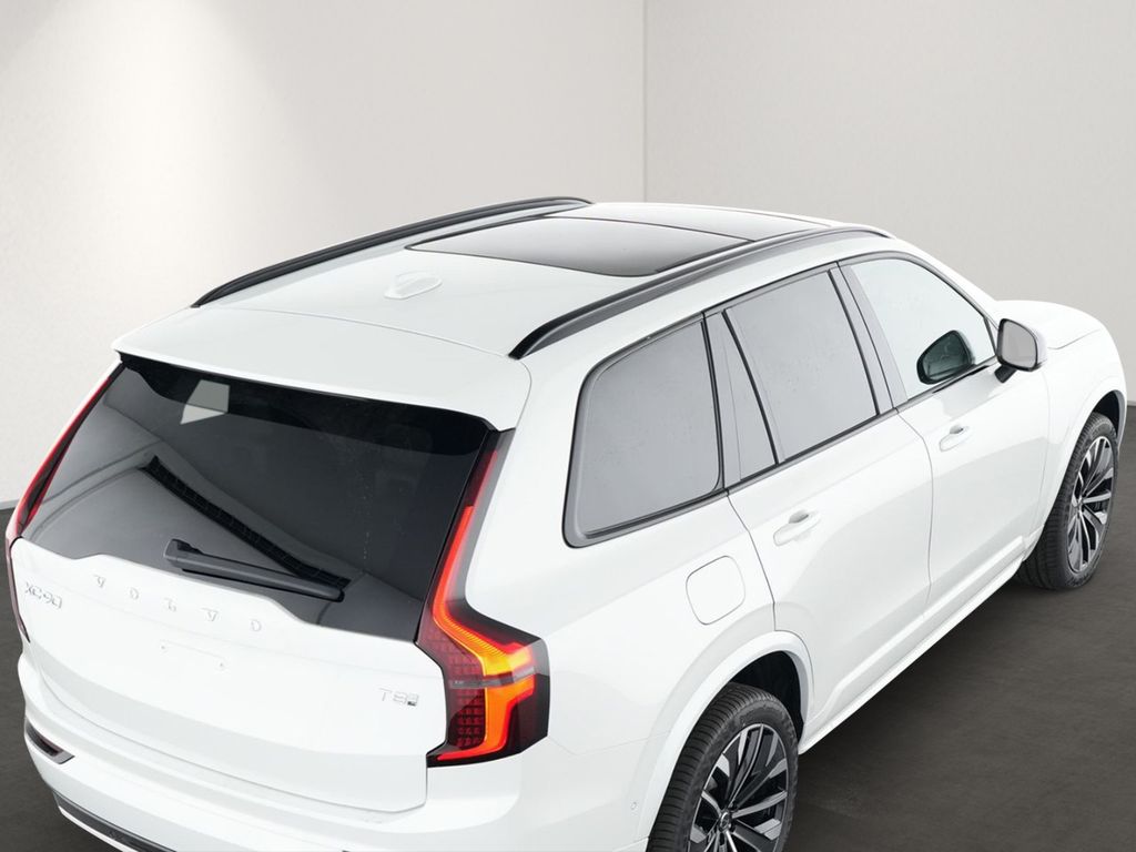 Volvo XC90 2025