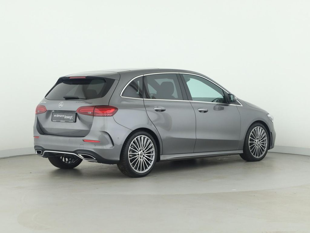 Mercedes-Benz B 220 2025