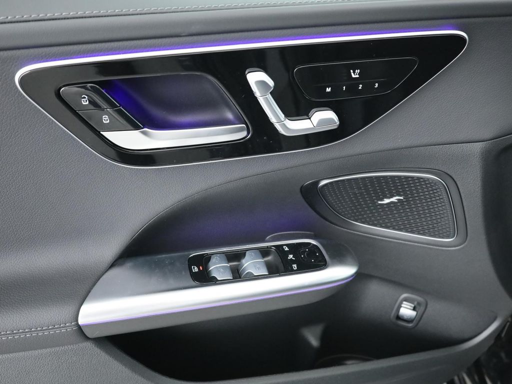 Mercedes-Benz C 220 2025