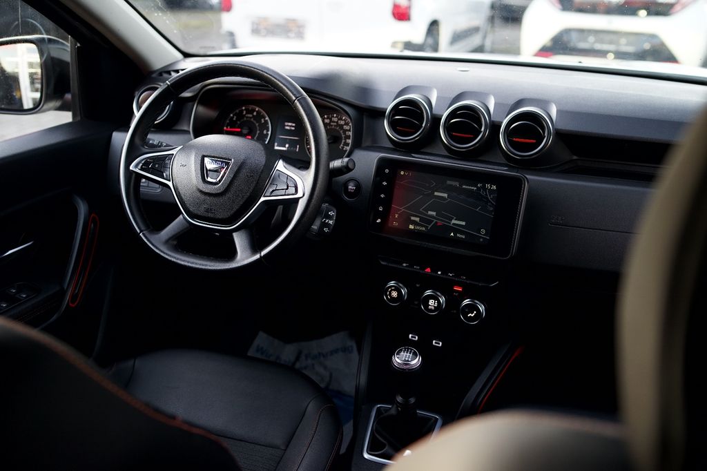 Dacia Duster 2023