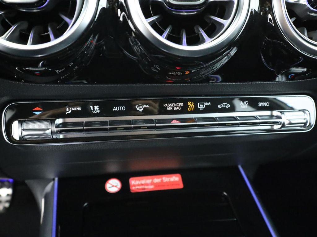 Mercedes-Benz B 220 2025