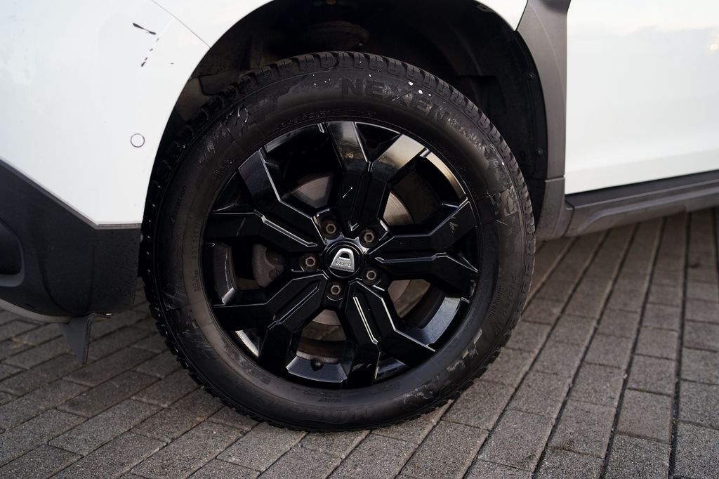 Dacia Duster 2023