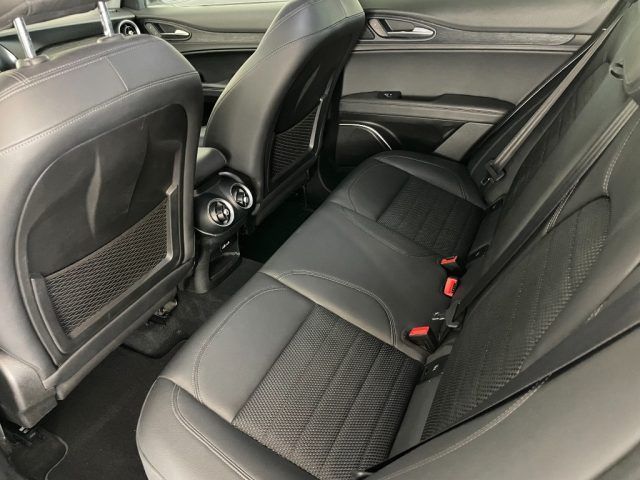 Alfa Romeo Stelvio 2019