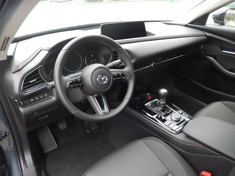 Mazda CX-30 2025