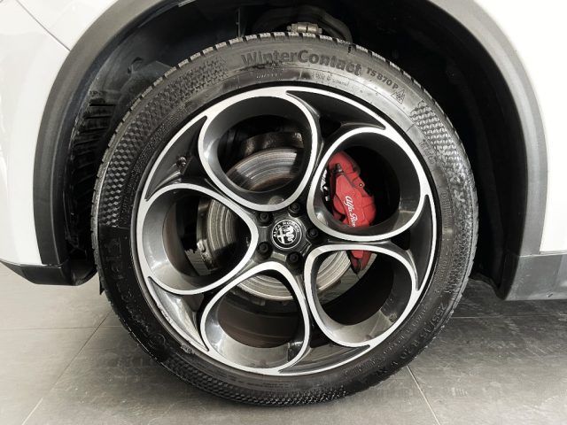 Alfa Romeo Stelvio 2019