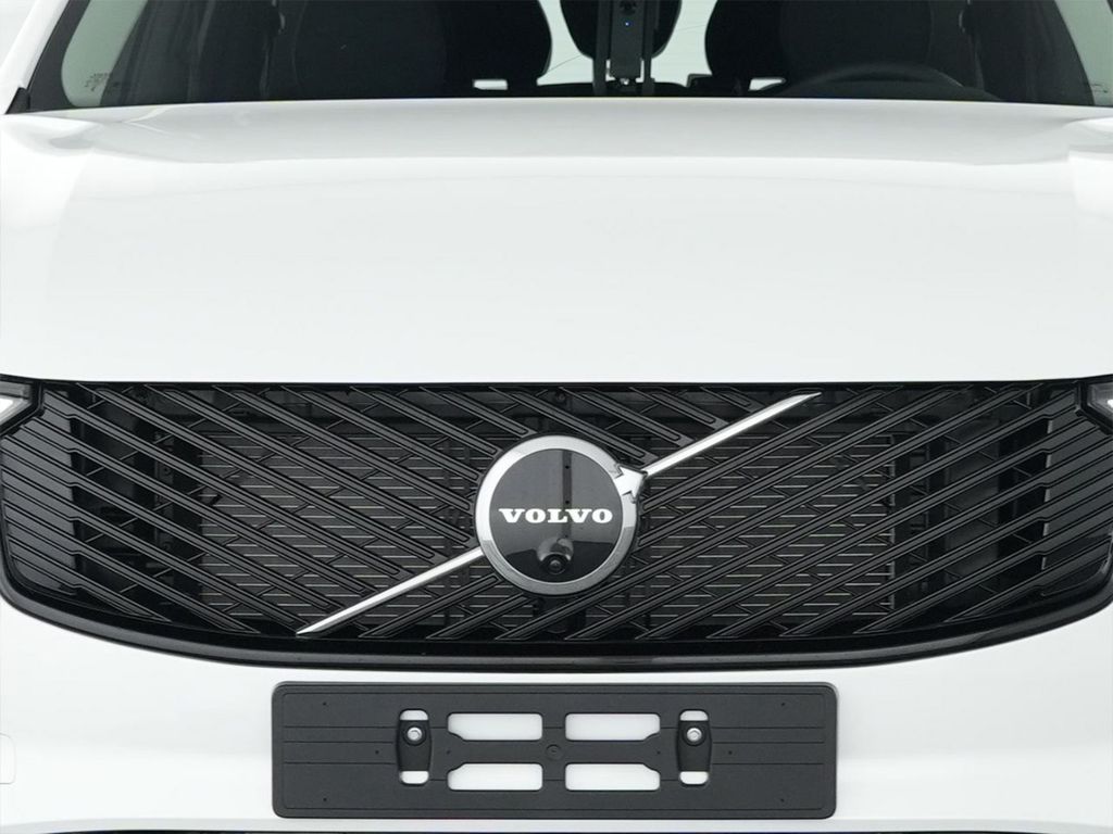 Volvo XC90 2025