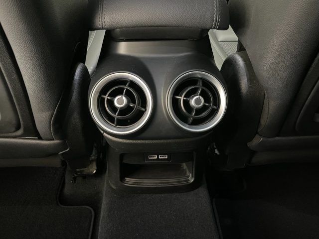 Alfa Romeo Stelvio 2019