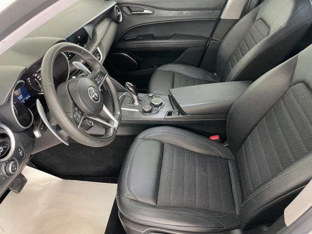 Alfa Romeo Stelvio 2019