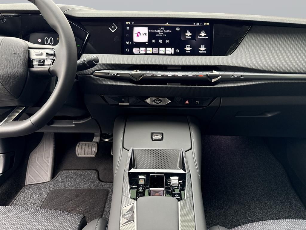 DS Automobiles DS4 2025