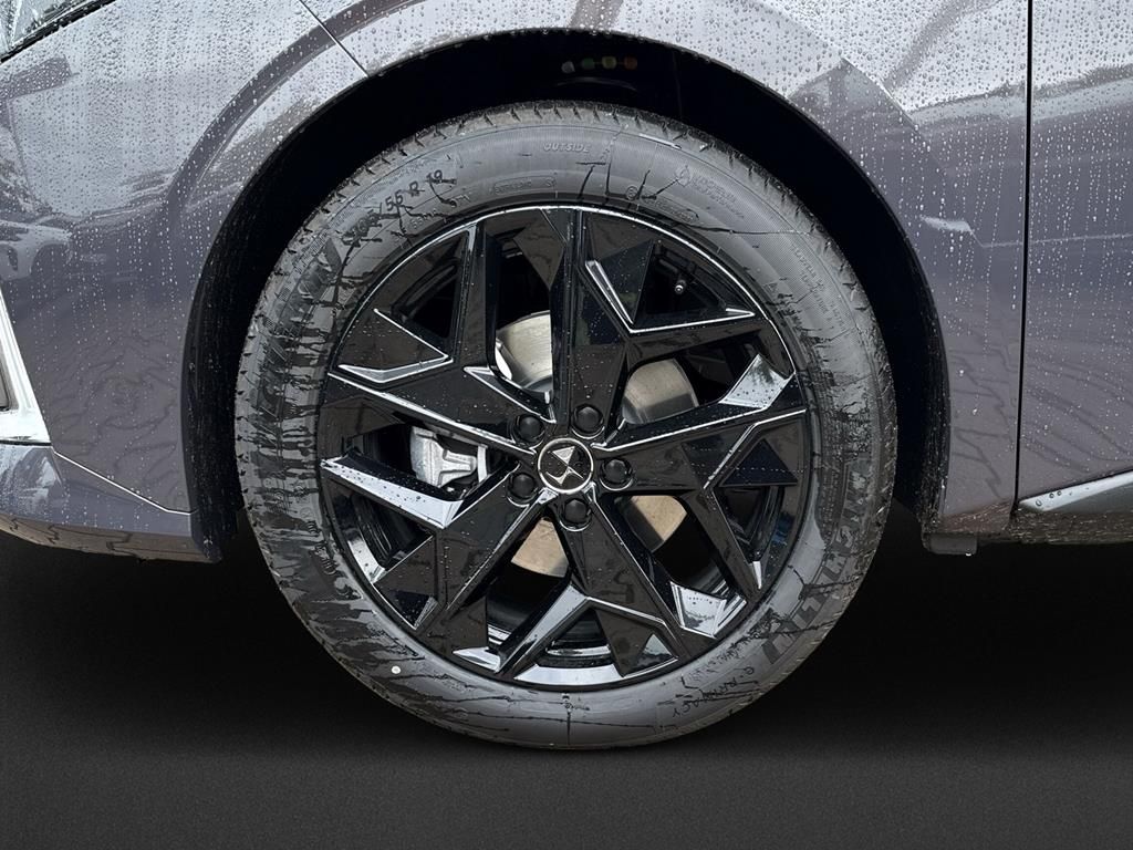 DS Automobiles DS4 2025