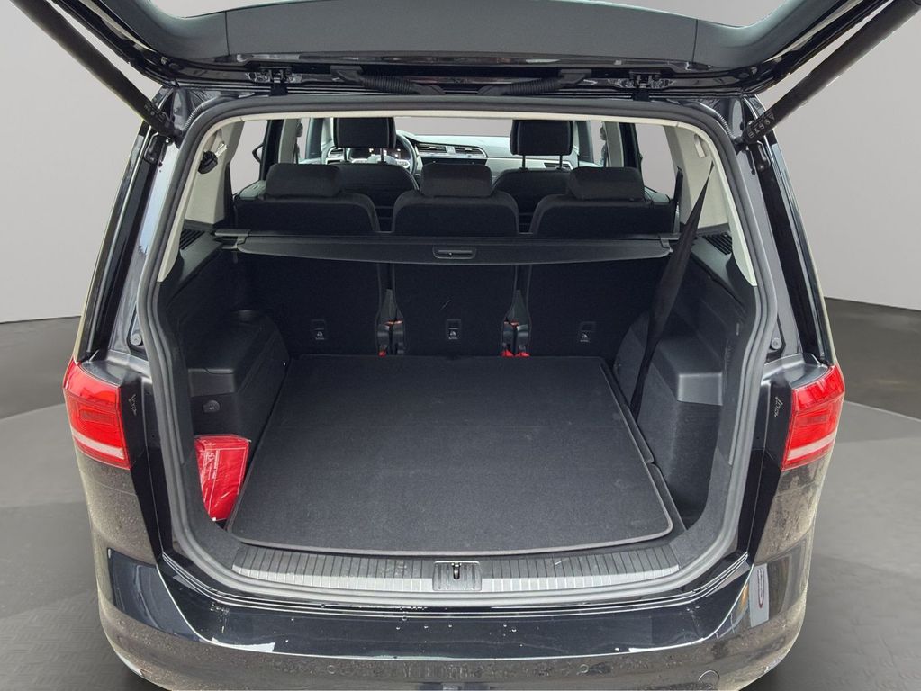 Volkswagen Touran 2025