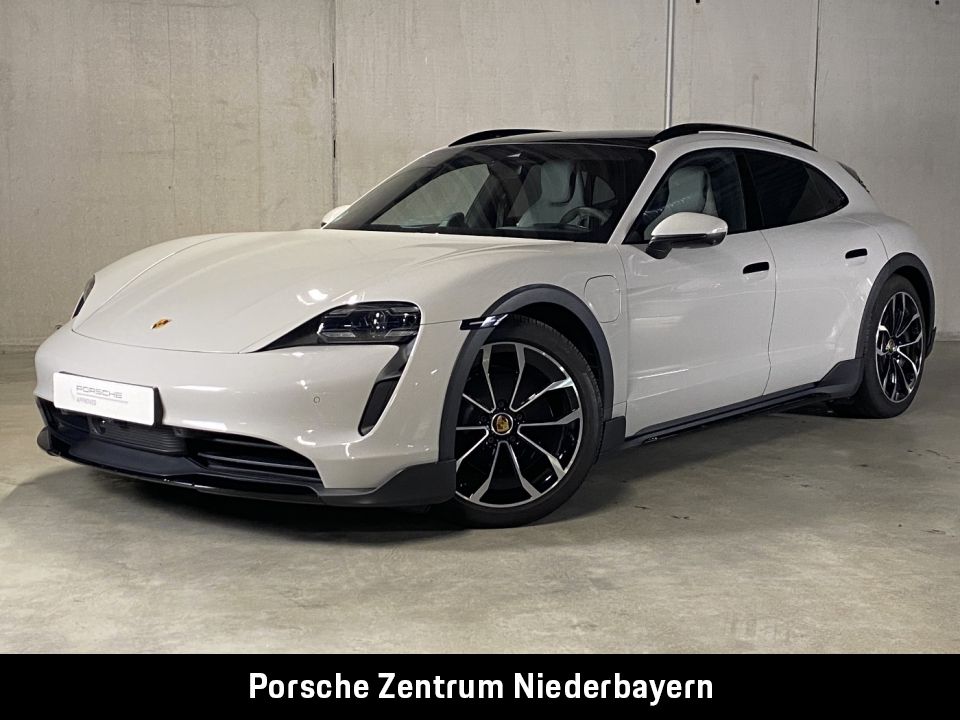 Porsche Taycan 2022
