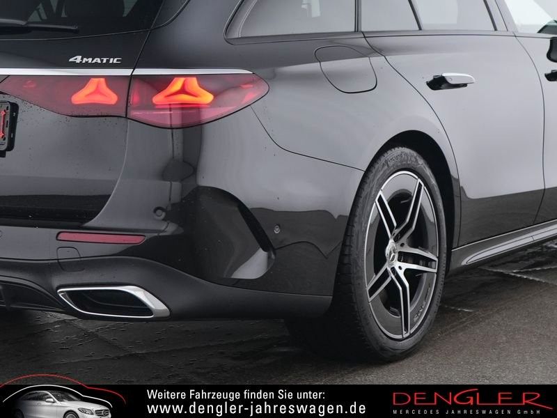 Mercedes-Benz E 300 2025