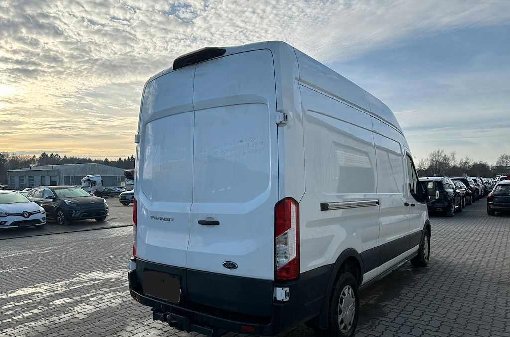 Ford Transit 2021