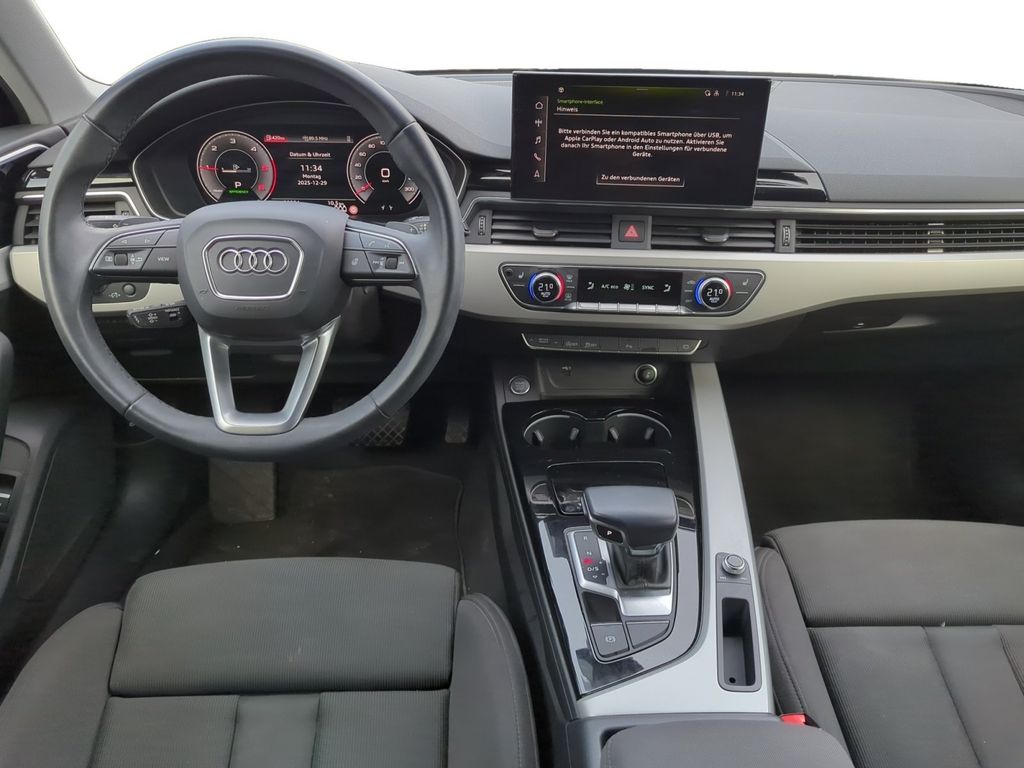 Audi A4 2024